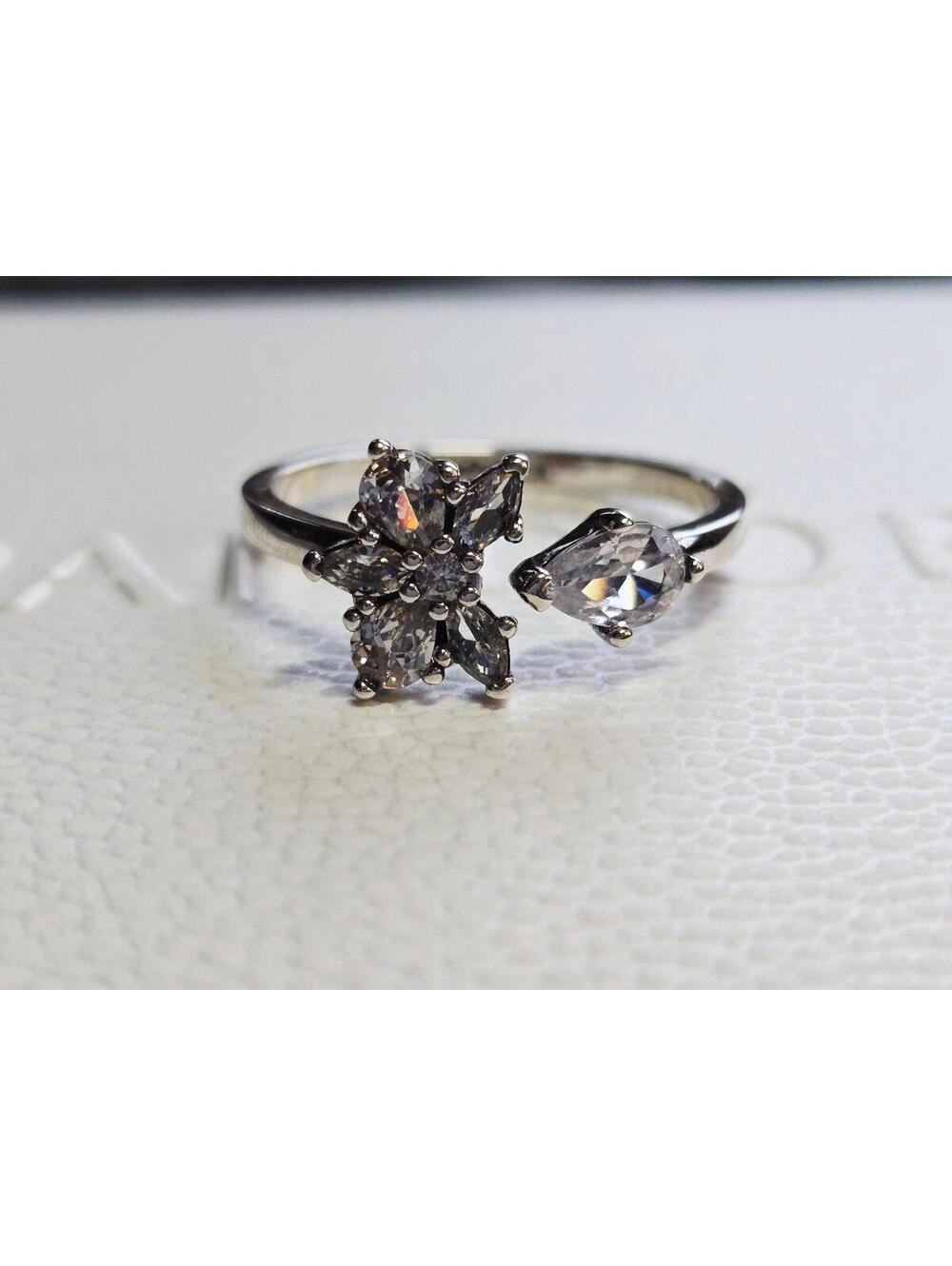 Pandora  s925 ale cubic zirconia ring